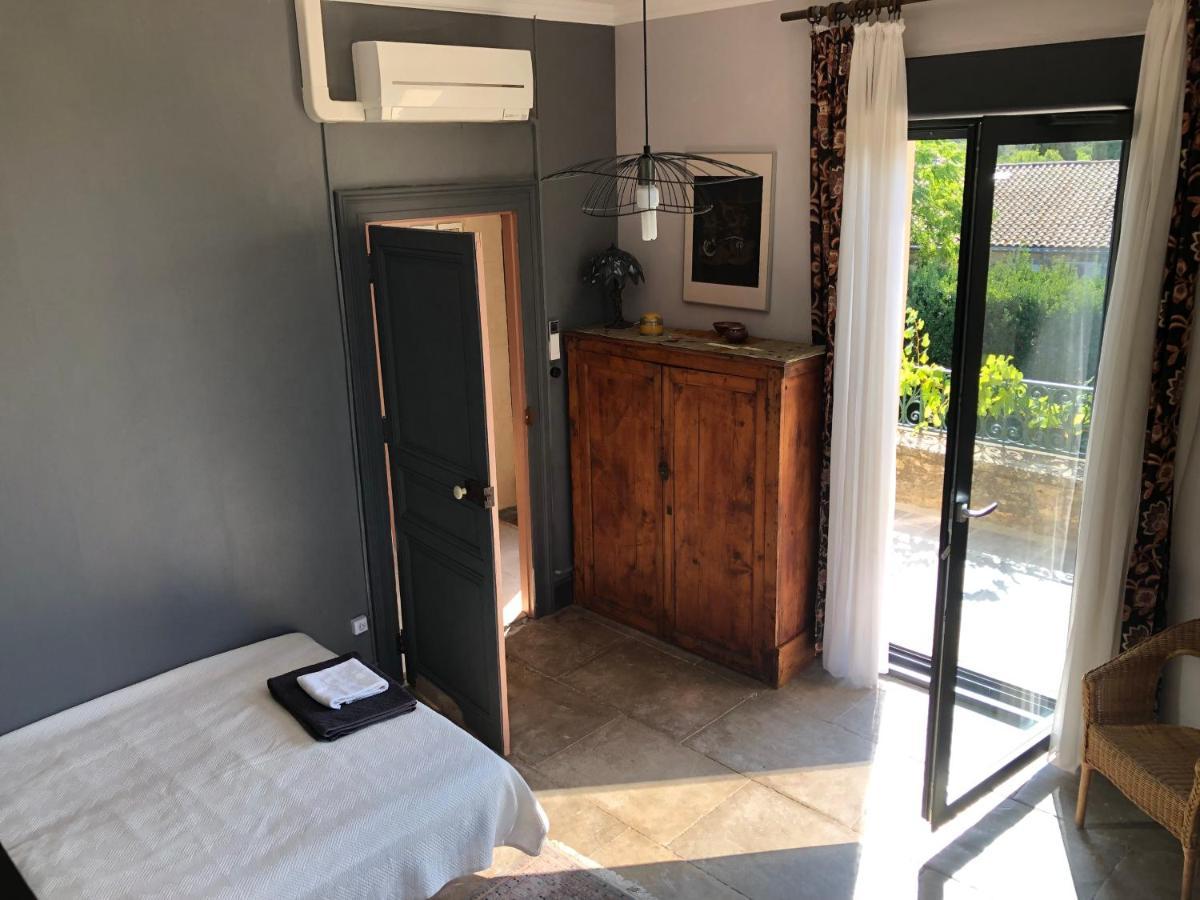 Maison Au Calme Au Coeur De Village Saint-Georges-dʼOrques Εξωτερικό φωτογραφία